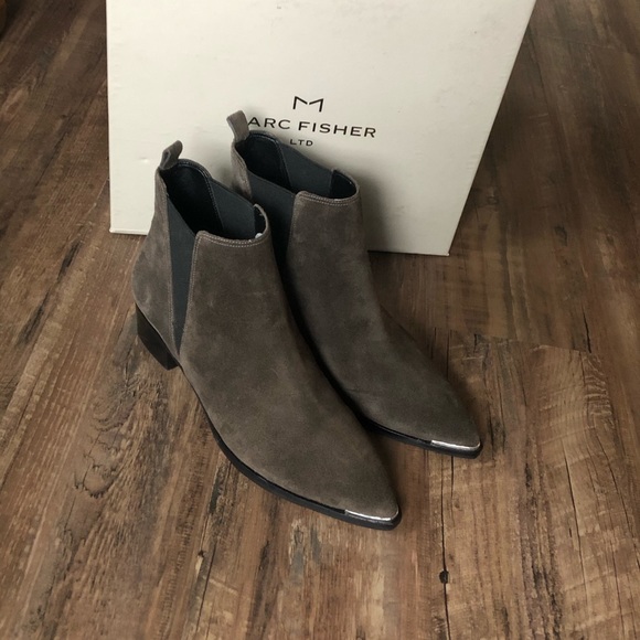 marc fisher ltd yale pointy toe chelsea bootie